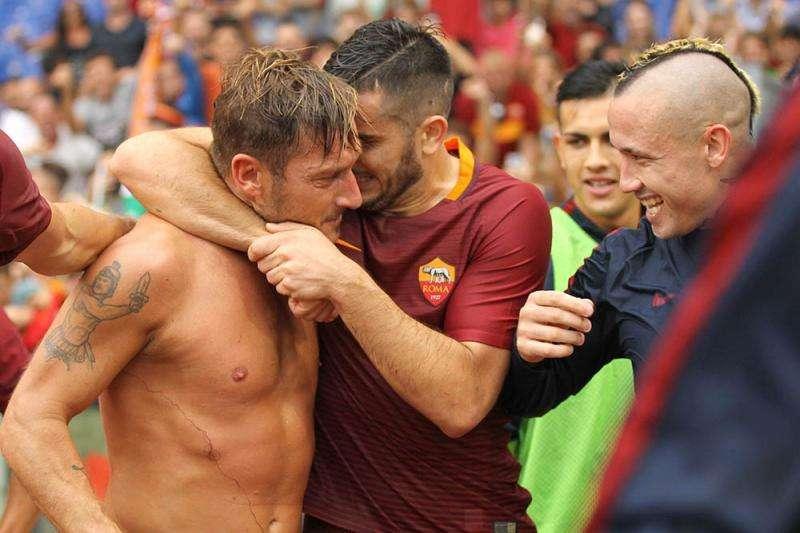 ESCLUSIVA VG - Gino Mancini: "Roma-Torino e le lacrime per Totti. La famiglia fondamentale per lui, il pallonetto al Parma lo scatto migliore"