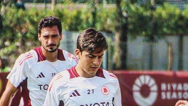 Ritiro Roma - Oggi il ritorno al Bernardini. Allenamento mattutino: Dybala e Ndicka in gruppo. VIDEO!