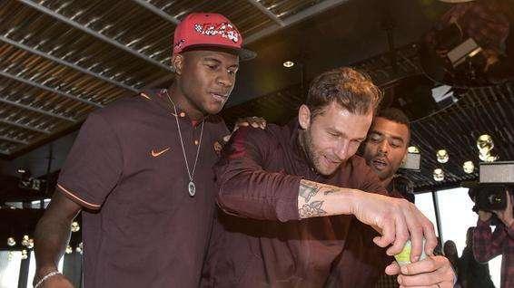 Ibarbo, Cole e Lobont a lezioni di cucina. FOTO!