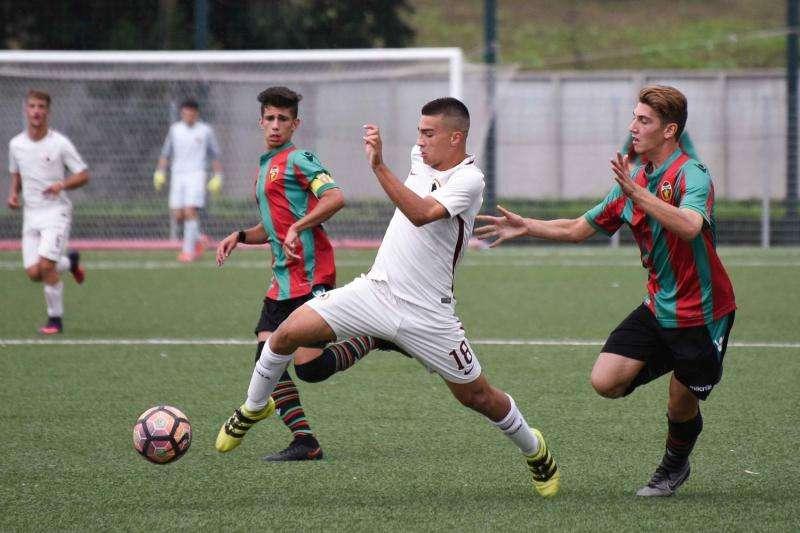 UNDER 17 SERIE A E B PAGELLE AS ROMA vs TERNANA CALCIO 2-1 - Giallorossi momentaneamente primi. Decisivo Petrungaro