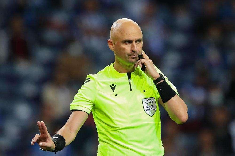 Nations League, Karasev arbitrerà la semifinale Italia-Spagna