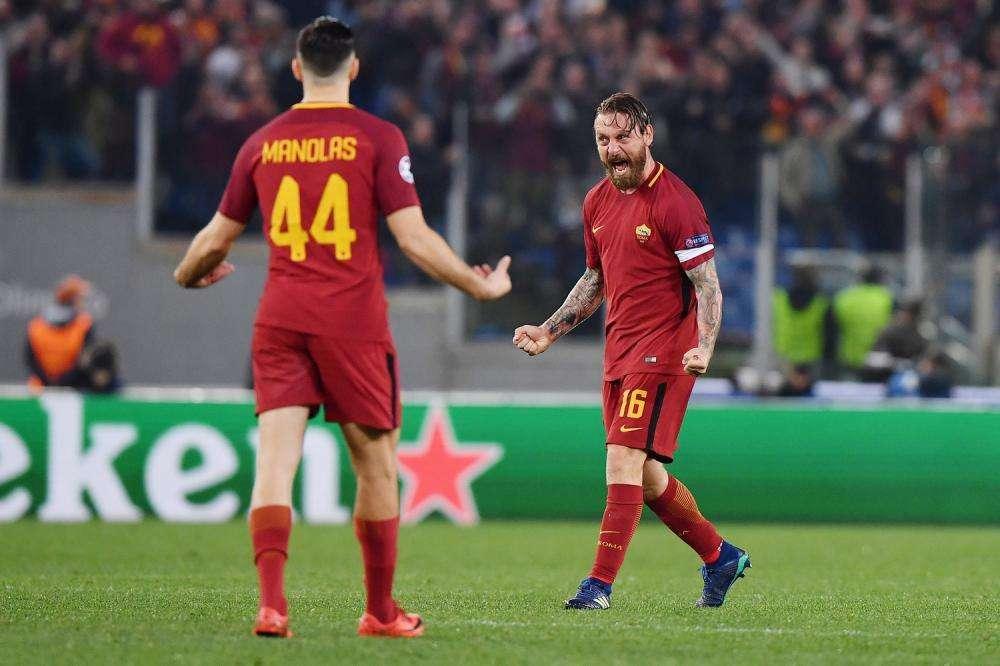 Manolas: "Eliminata la squadra più forte al mondo. Con questo pubblico nessuno ci può battere"
