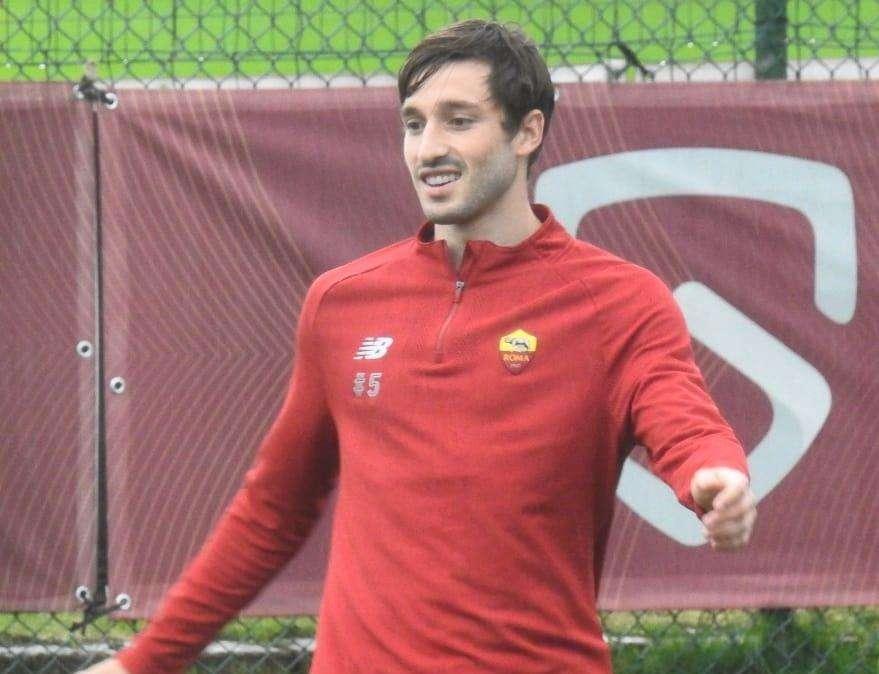 La Roma tratta con il Bournemouth per Vina: il punto