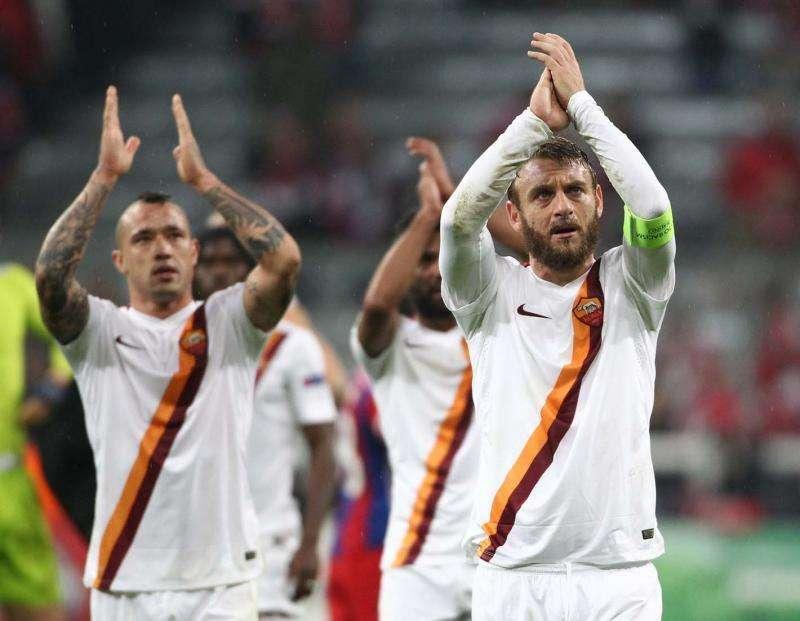 Instagram, Nainggolan a De Rossi: "Oggi cominciano gli Europei per noi. In bocca al lupo fratello"