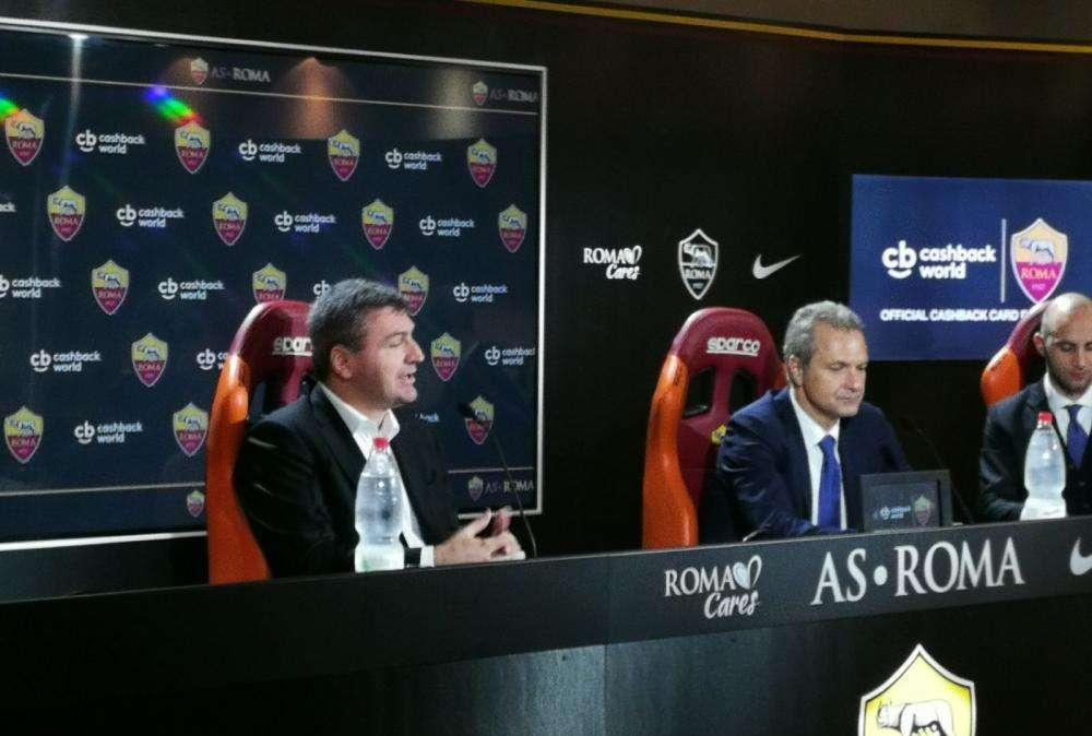 TRIGORIA - Conferenza accordo Roma-Lyoness. Fienga: "Lavoriamo anche per il main sponsor". Moretti: "Il progetto della società è la chiave della partnership" 