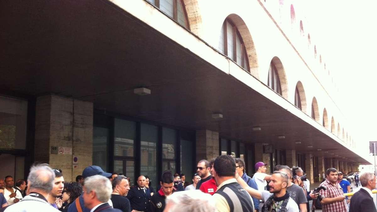 Roma in partenza per Napoli. VIDEO!