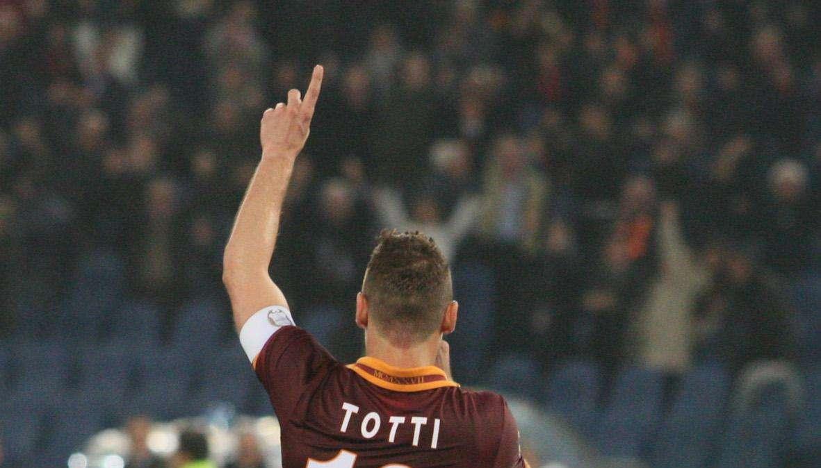 Roma-Atalanta, il gol di Totti è dato a 2,30