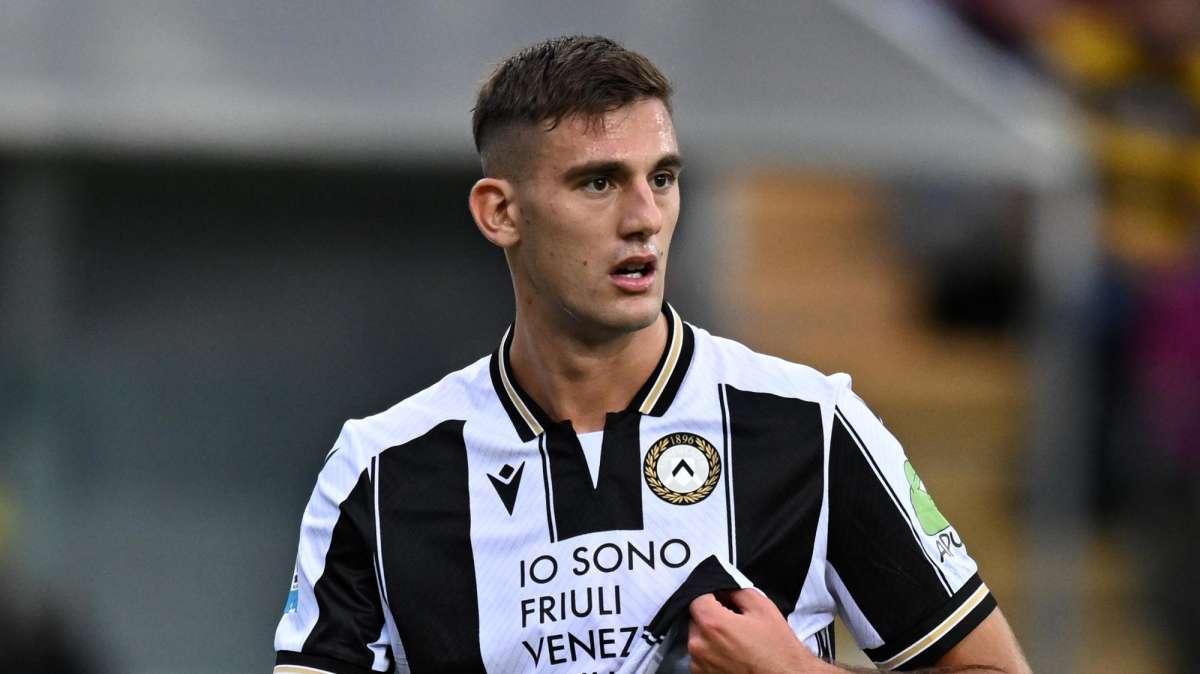 Calciomercato Roma - Il Milan pensa a Lucca se dovesse saltare lo scambio Abraham-Saelemaekers
