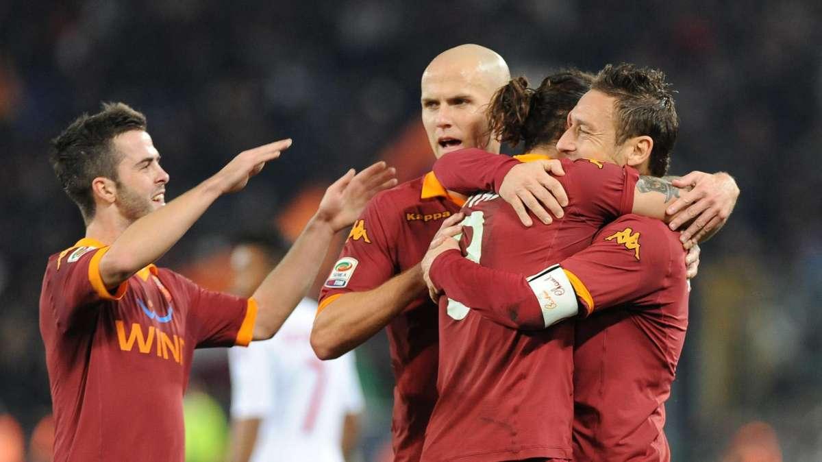 La terza parte degli auguri di Natale della AS Roma. VIDEO!