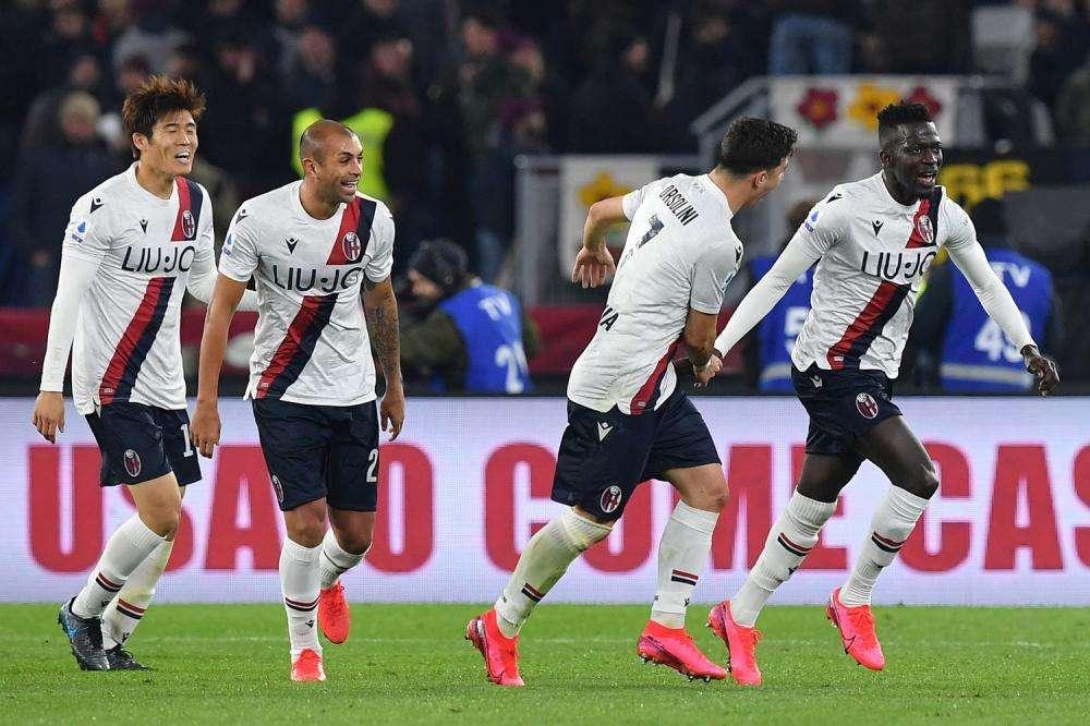 Roma-Bologna 2-3 - Piove sul bagnato in casa giallorossa. La doppietta di Barrow ed il gol in apertura di Orsolini regalano la vittoria agli ospiti. VIDEO!