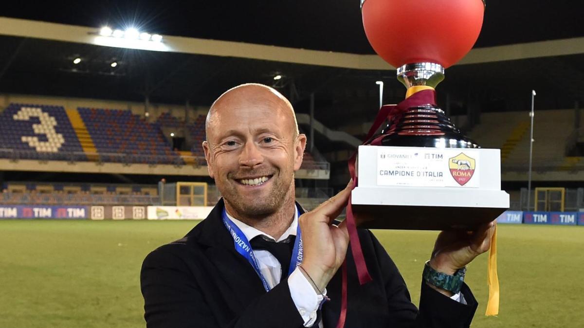 Como Primavera, Falsini: “Mi ha fatto malissimo tornare a Trigoria. Vedere i ragazzi contro di me mi ha stretto lo stomaco”
