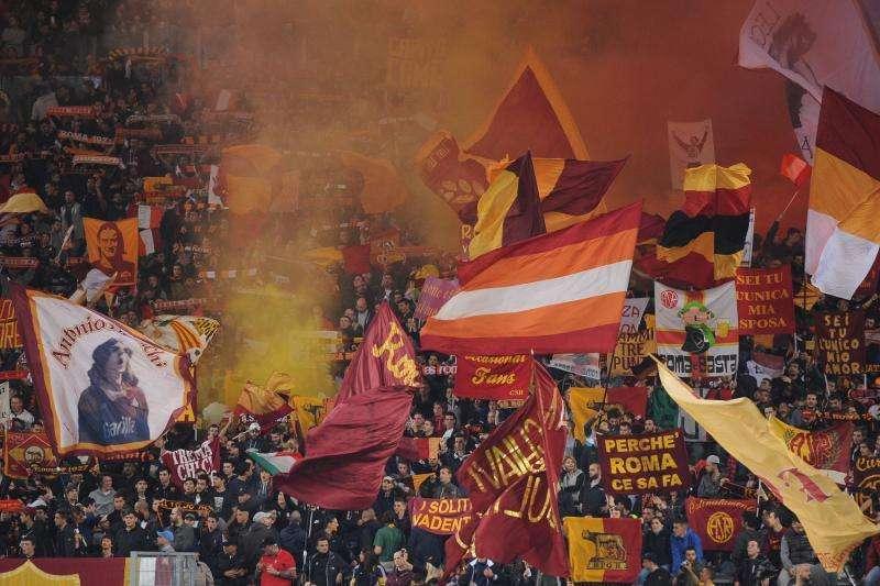 Cagliari – Roma 1974: 1-2, la rete di De Sisti nel finale spinge verso l'alto la Roma di Liedholm