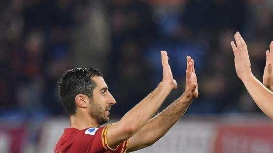 Dzeko nominato miglior straniero della storia del campionato ceco: "Orgoglioso di questo premio"