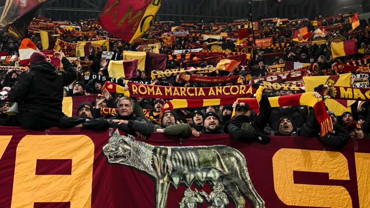 Gasperini: "La presenza della proprietà è un gran segnale". Calciomercato Roma - Oggi giornata decisiva per Raspadori. Zirkzee vuole solo i giallorossi