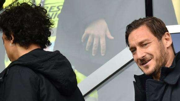 Totti al Gran Premio di Montecarlo: "Sono pazzo per i motori, un giorno mi piacerebbe provare". FOTO!