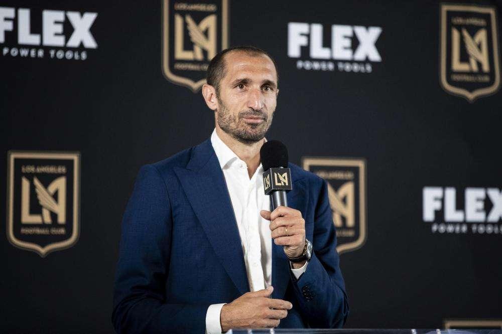 Chiellini sbarca a Los Angeles: "Spero di alzare trofei"