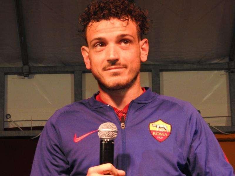 Florenzi: "Sono felice quando ho il pallone tra i piedi. Se non avessi fatto il calciatore? Avrei fatto il barista"
