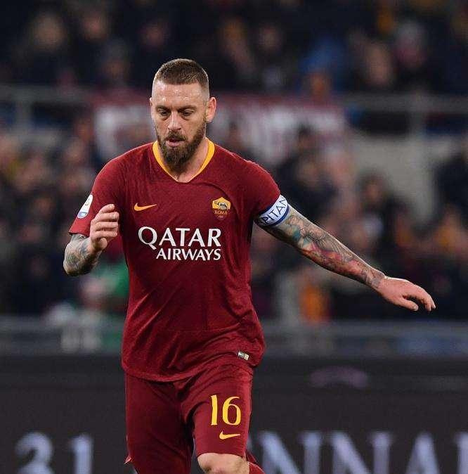 Roma-Milan 1-1 - La gara sui social: "Un punto di partenza. De Rossi vale più di tutti gli altri 10"