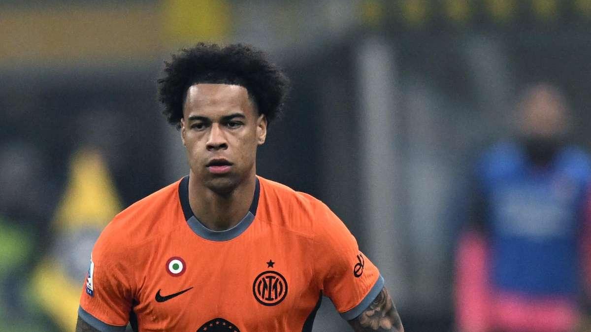Calciomercato Roma - Piace Buchanan, l'Inter chiede 10 milioni di euro e per ora non apre al prestito