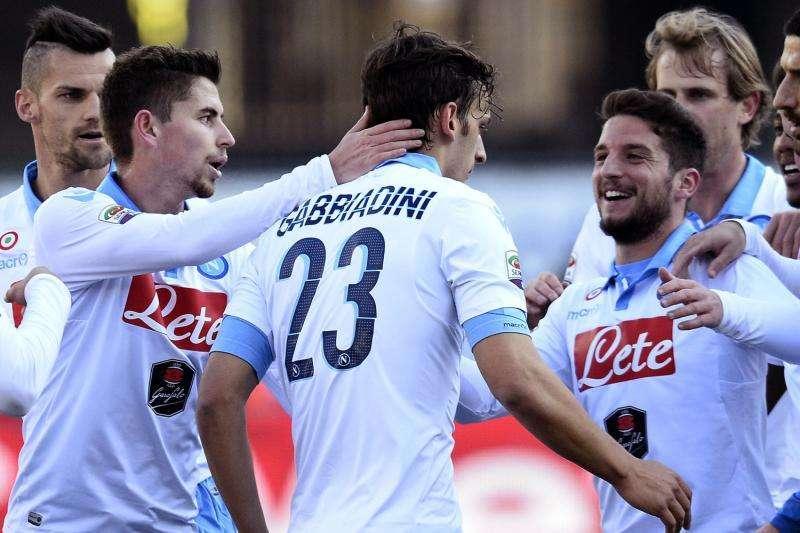 Napoli, seduta intera per Gargano. Strinic si divide tra gruppo e differenziato
