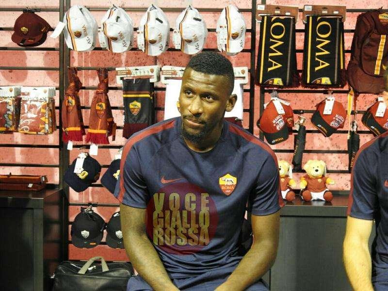 Instagram, Rüdiger: "Dopo l'allenamento col fisioterapista Stefanini". FOTO!