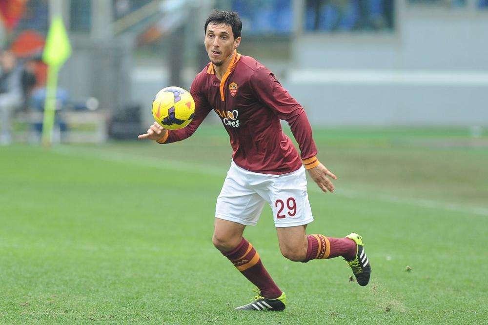 Boca Juniors, Burdisso: "De Rossi è un amico, mi piacerebbe averlo qui con noi"