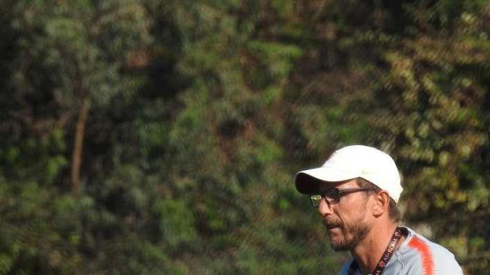 Di Francesco: "Sono positivo sul rinnovo di Florenzi. Mercato? Faremo le nostre valutazioni. Mi è piaciuta molto la linea difensiva". VIDEO!