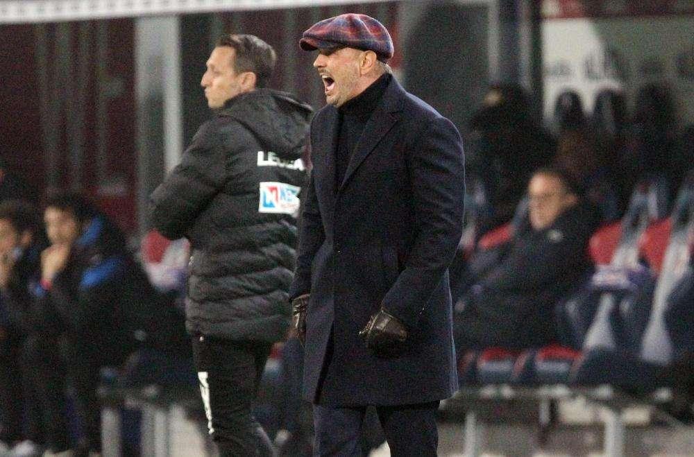 Bologna, Mihajlovic: "Aggressivi e intensi, superiori al Verona"
