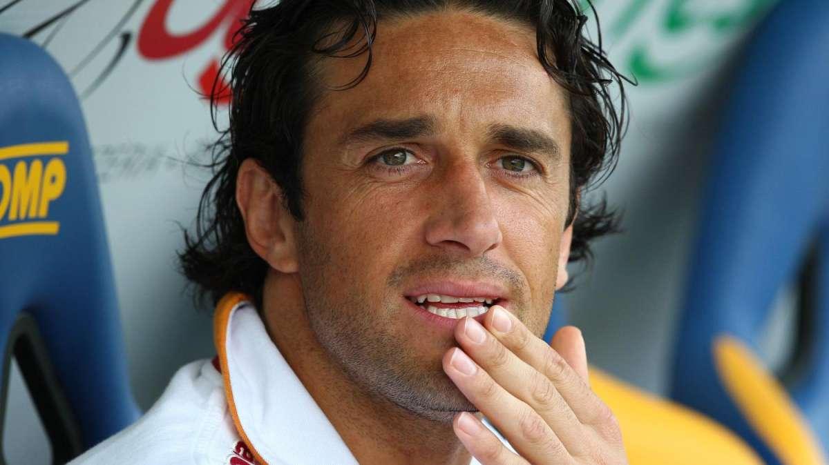 Il Bayern saluta Toni: "Non tornerà da noi"