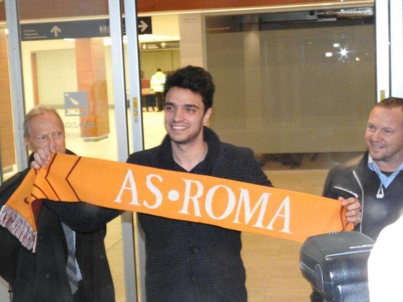 CIAMPINO - Arrivato Grenier: viste mediche domani a Villa Stuart. Il calciatore indosserà la maglia numero 7. FOTO! VIDEO!