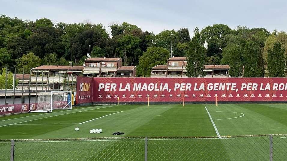 TRIGORIA - Karsdorp, Pellegrini e Solbakken si allenano durante il giorno di riposo