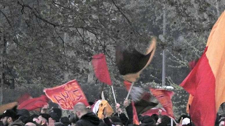 LA VOCE DELLA SERA - De Rossi prova a recuperare per il Benevento. Trigoria, scarico per chi ha giocato con l'Hellas alla ripresa. Maxi multa in arrivo per Peres
