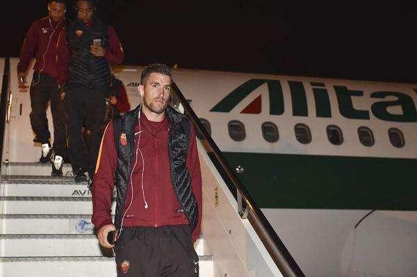 Twitter AS Roma, giallorossi atterrati a Bergamo. FOTO!