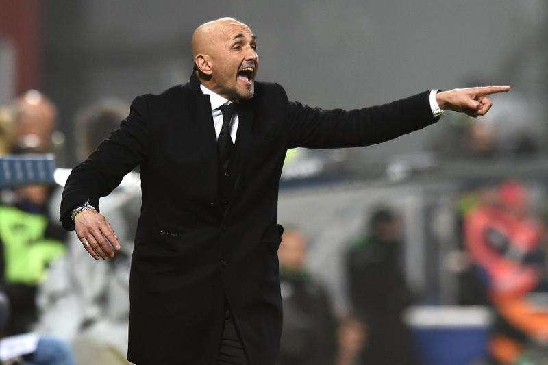 La lista UEFA della Roma: ci sono El Shaarawy, Perotti e Zukanovic. Out Strootman