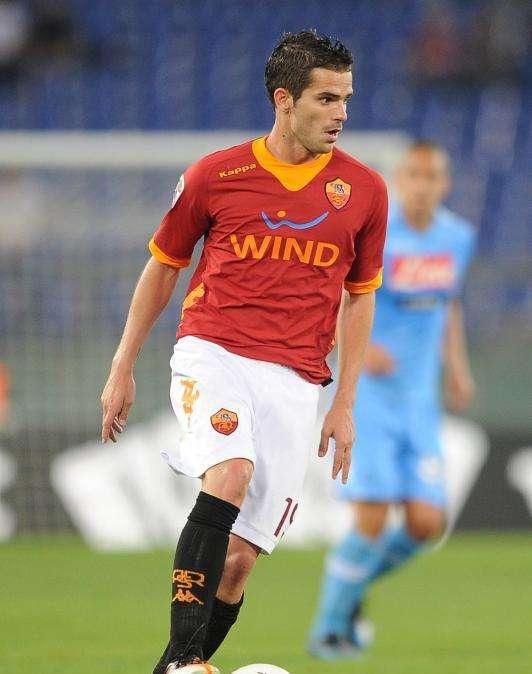 Milan, per il centrocampo spunta l'ex Roma Fernando Gago