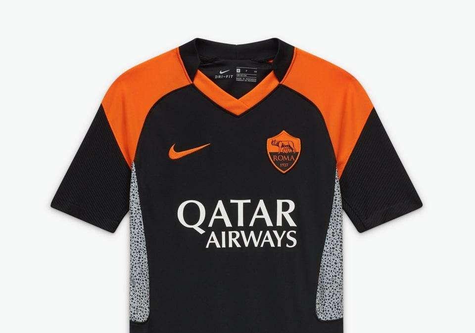 COMUNICATO AS ROMA - Presentata la terza maglia 2020/2021, in vendita dal 23 settembre. FOTO! VIDEO!