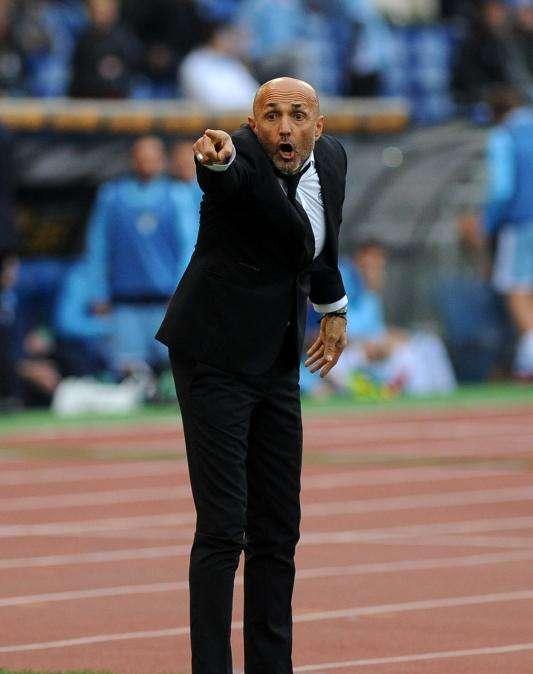 Juventus-Roma, i convocati di Spalletti: ok Salah, Peres e Vermaelen. Out Totti