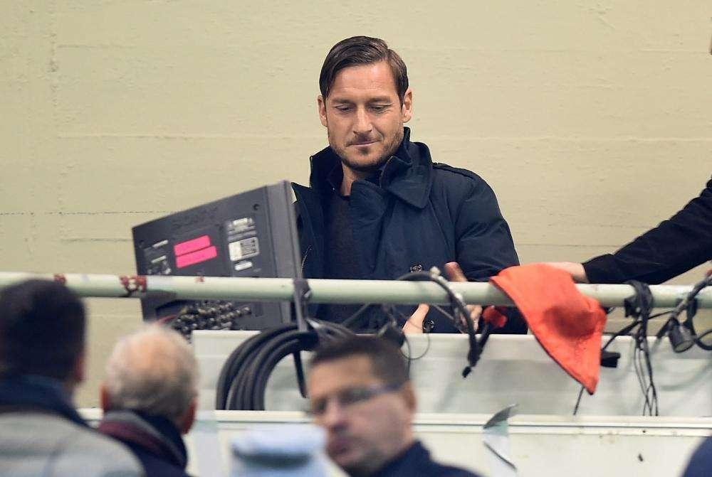 Totti: "Con Spalletti non c'è mai stato un confronto e mai ci sarà. Se dipendesse da me spenderei qualsiasi cifra al mondo per comprare i giocatori più forti"