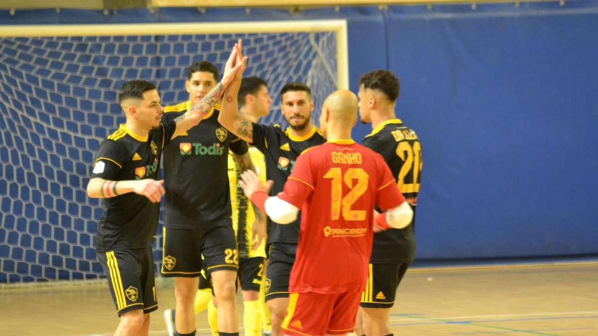 Roma Calcio a 5, vittoria 8-1 sul Canosa: agganciata la Lazio in classifica. FOTO!
