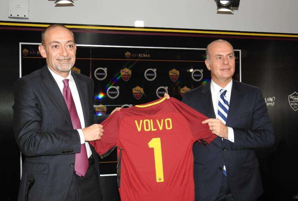 Trigoria - Accordo Roma-Volvo Car. Gandini: "Lavoriamo sugli stessi obiettivi. Siamo fiduciosi per il nuovo stadio". Crisci: "Questo è uno dei club più importanti al mondo". FOTO!