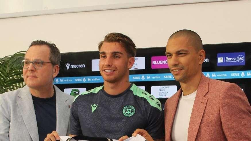 Udinese, Inler: "Lavoriamo giorno per giorno, ora ci concentriamo sulla Roma"