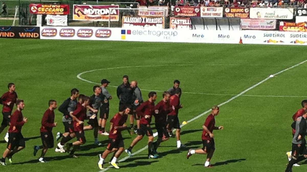BOLLETTINO DA RISCONE: Fisioterapia per Totti e Borriello. Juan, Julio Sergio e Antei torneranno in gruppo nella seduta pomeridiana