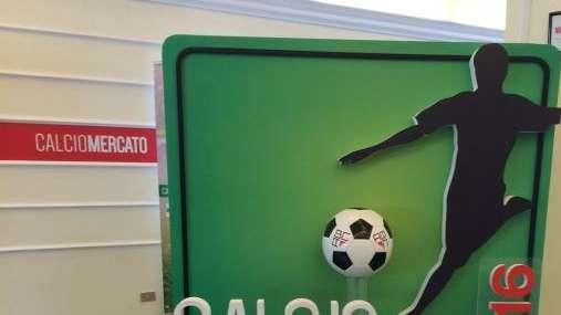 MERCATO - Lazio, blindato Oikonomidis. Empoli, ufficiali due rinnovi. Besiktas, Arda Turan nel mirino. Boca Juniors, Tevez: "Voglio restare". Anche il Chievo su Borriello