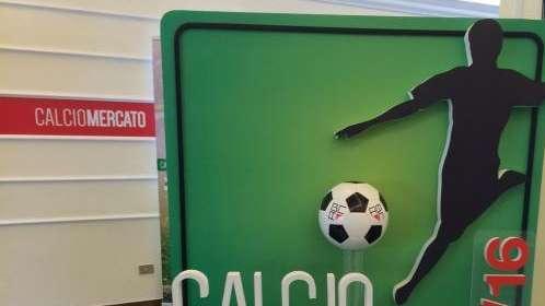 MERCATO - Milan a colloquio con l'agente di Salcedo e Pellegri. Siviglia, si complica il ritorno di Jovetic. Ds Manchester City: "Messi? Operazione impossibile". Bayern, Salihamidzic: "Sanches ha chiesto di non essere convocato"