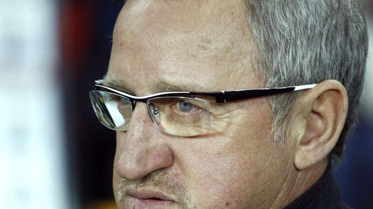 Del Neri in conferenza stampa: "Toglierei Totti alla Roma. Scambio Menez-Buffon? Mi tengo il portiere"