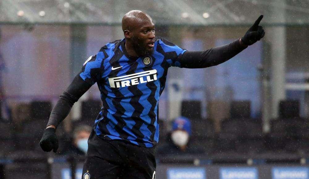 Inter, carabinieri interrompono la festa di compleanno di Lukaku