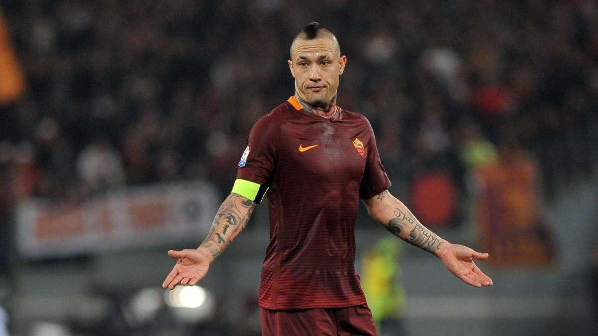 Giudice Sportivo - Ammenda di 20.000 euro alla Roma. Prima sanzione per Nainggolan e Defrel