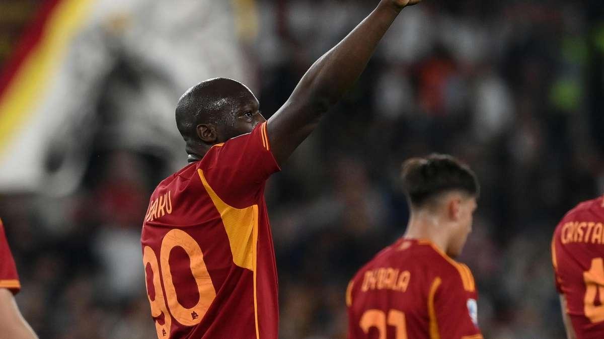 Roma-Juventus 1-1 - La gara sui social: "Mi chiedo come abbia fatto Mourinho a fare due finali di seguito europee senza Lukaku. Chiesa vieni a Roma ti prego"