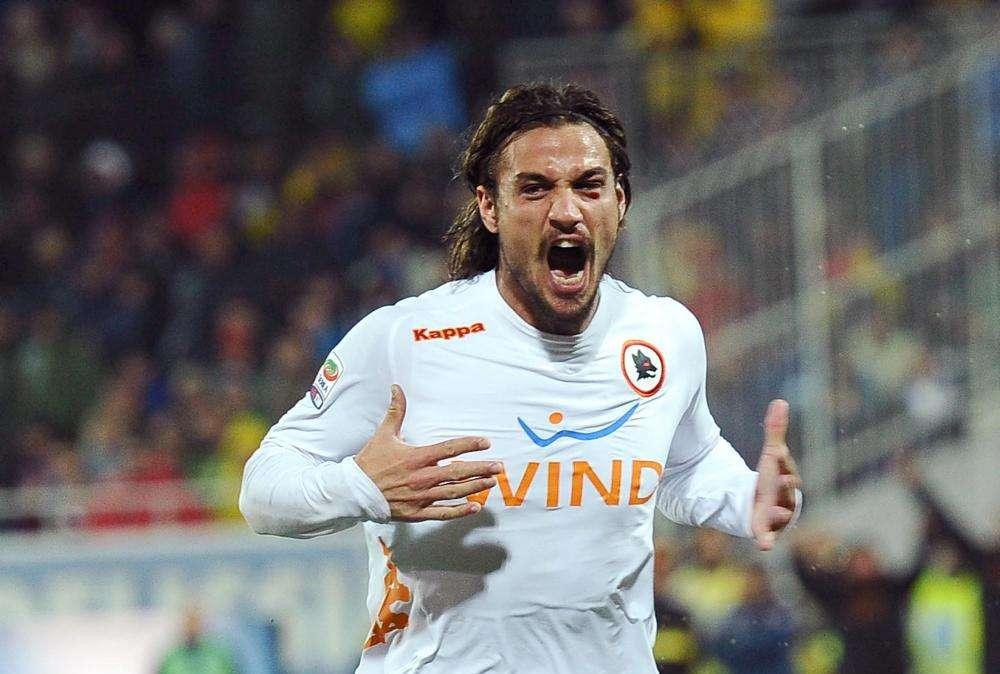 Facebook, la Roma incoraggia Osvaldo: "Continua così, Daniel!"