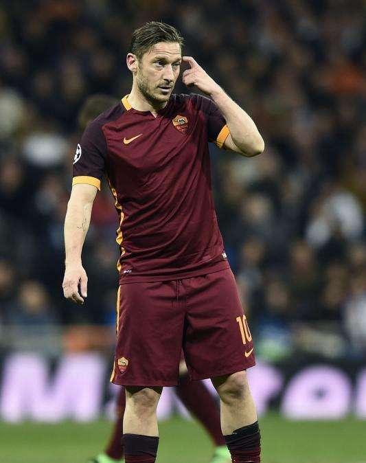 Twitter, la A omaggia l'esordio di Totti nella massima serie